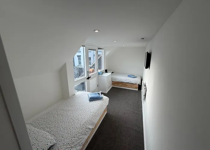 Silver Street Suites Whitby